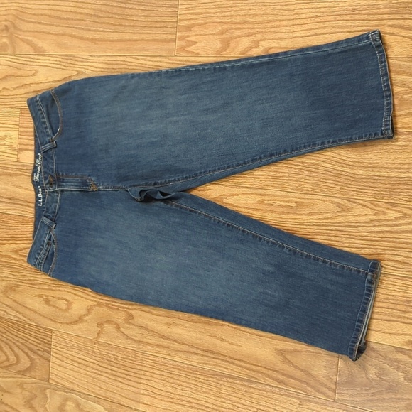 L.L. Bean Denim - LL Bean favorite crop straight fit jeans, women's 18R (35" waist)
